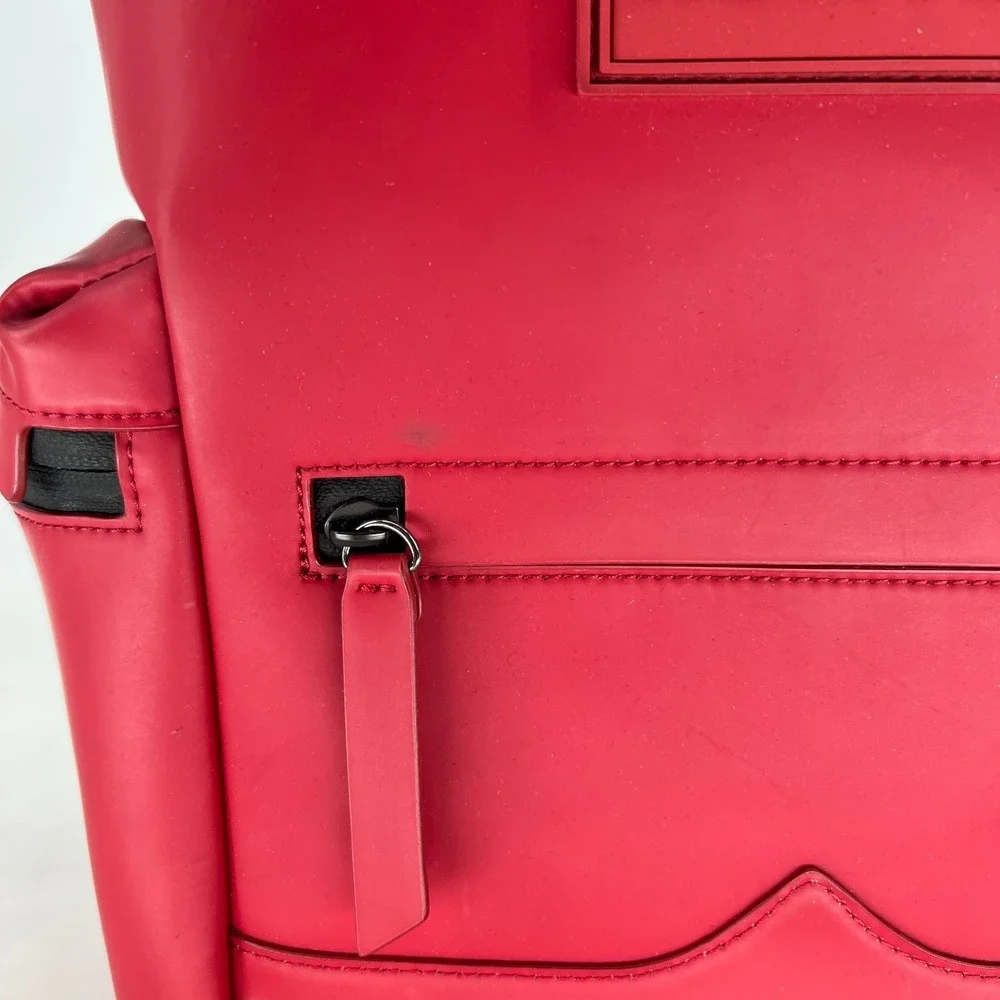 Hunter Original Top Clip Backpack Red Coated Rubberized Leather‎